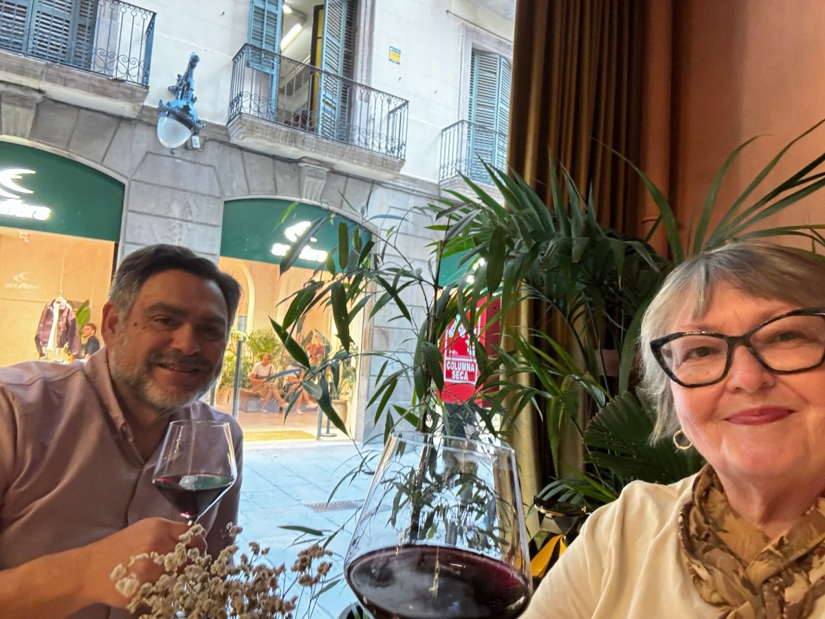 “Even the moon was embarrassed by the beauty of&nbsp;Barcelona.”